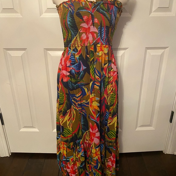 Aerie tropical floral tropical smocked dress size M brand new without tags - Picture 5 of 5